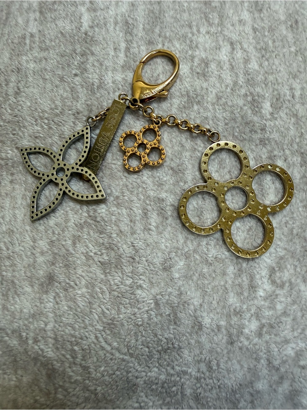 LOUIS VUITTON Bijoux Sac Tapage Gold Silver M65090 Bag Charm Key Holder COA
